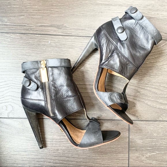 L.A.M.B. Shoes - L.A.M.B. Black Leather Heels Stilleto T Bar 7.5